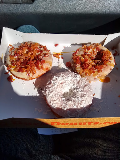 Donut Shop «Duck Donuts», reviews and photos, 409 Pisgah Church Rd, Greensboro, NC 27455, USA