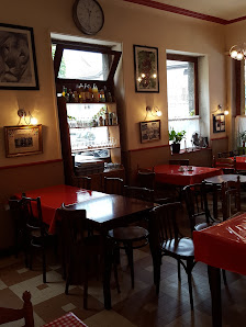 Café Restaurant du midi 35 Pl. du Marché, 69690 Bessenay