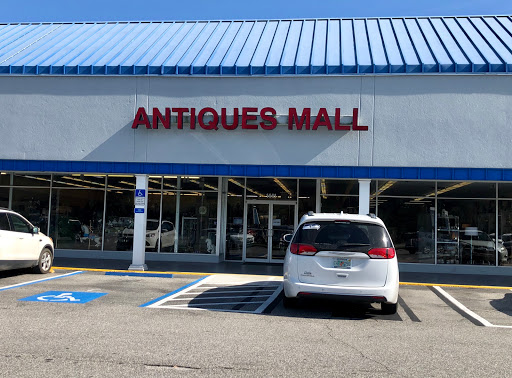 Antique Store «Coronado Antiques Mall», reviews and photos, 1433 S Dixie Fwy, New Smyrna Beach, FL 32168, USA