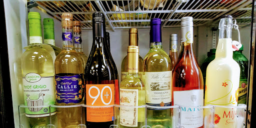 Liquor Store «Fairfield Wine & Liquor», reviews and photos, 296 Fairfield Ave, Waterbury, CT 06708, USA