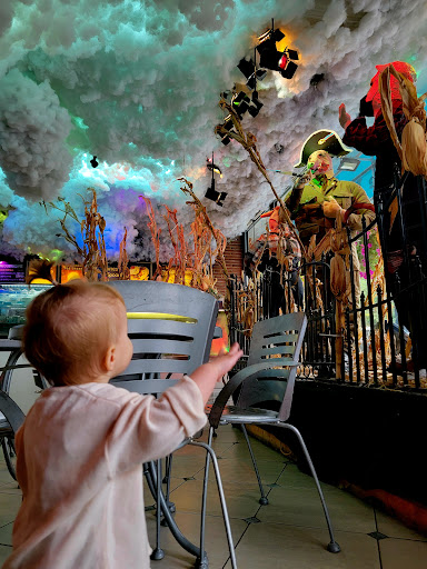 Ice Cream Shop «Chocolate Shoppe Ice Cream», reviews and photos, 5337 W Devon Ave, Chicago, IL 60646, USA