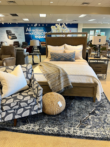 Furniture Store «La-Z-Boy Furniture Galleries», reviews and photos, 172 Howe Ave, Cuyahoga Falls, OH 44221, USA