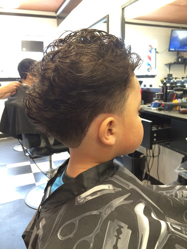 Barber Shop «Grafton Hill Barbershop», reviews and photos, 120 Hamilton St, Worcester, MA 01604, USA