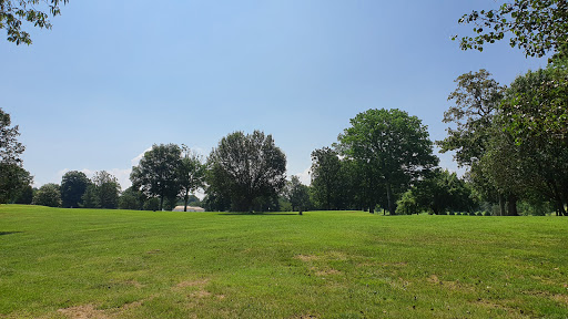 Public Golf Course «Rolling Hills Golf Course», reviews and photos, 1600 Pine Dr, Russellville, KY 42276, USA
