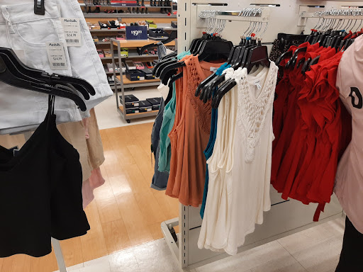 Department Store «Marshalls», reviews and photos, 87 Main St, Stoneham, MA 02180, USA