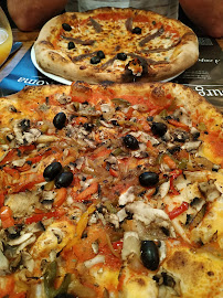 Pizza du Pizzeria Pizza Di Roma à Viviers-du-Lac - n°12