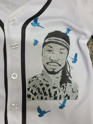 Airbrushing Service «Midwest Ink Airbrushing & Custom T-shirt Screen Print Shop», reviews and photos, 4733 S Ashland Ave, Chicago, IL 60609, USA