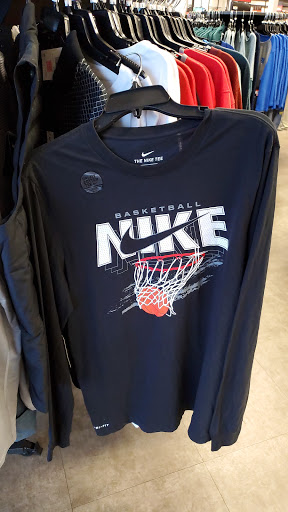 Nike Clearance Store