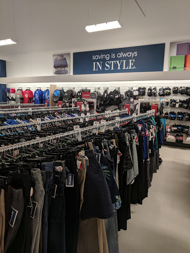 Department Store «Marshalls», reviews and photos, 901 W 136th St, Kansas City, MO 64145, USA