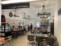 Atmosphère du Restaurant portugais PLAISIRS DU PORTUGAL à Trans-sur-Erdre - n°19