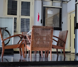 Internerinshuis van Boeng Karno in Bencoolen photo