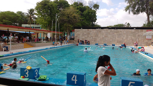 Zona de Piscina