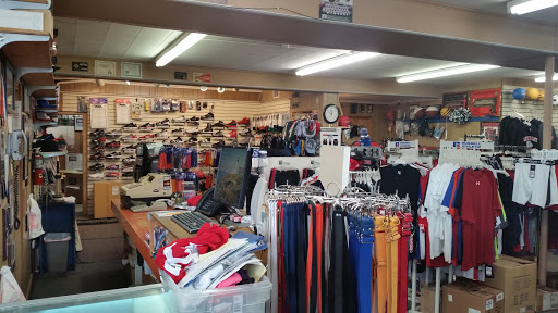 Sporting Goods Store «Dumonts Sporting Goods Inc», reviews and photos, 1003 McKinley Ave NW, Canton, OH 44703, USA