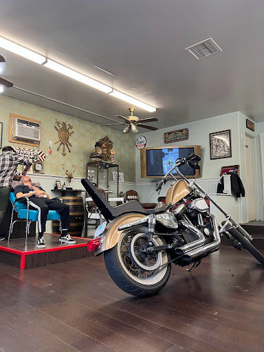 Barber Shop «Barberians Barbershop», reviews and photos, 825 N Harbor Blvd, Fullerton, CA 92832, USA