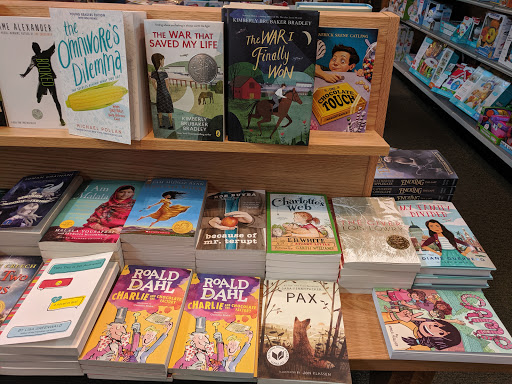 Book Store «Barnes & Noble», reviews and photos, 235 Daniel Webster Hwy, Nashua, NH 03060, USA