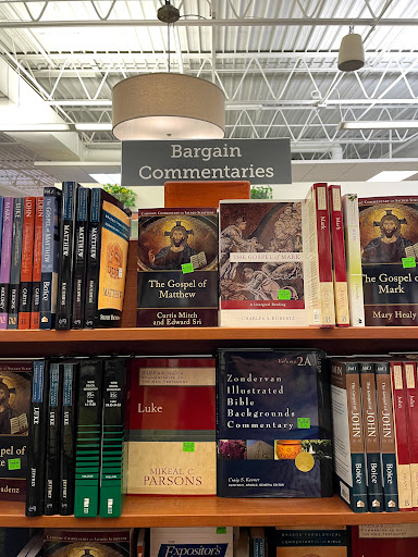 Christian Book Store «Baker Book House Co», reviews and photos, 2768 E Paris Ave SE, Grand Rapids, MI 49546, USA