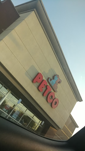 Pet Supply Store «Petco Animal Supplies», reviews and photos, 5151 Gosford Rd, Bakersfield, CA 93313, USA