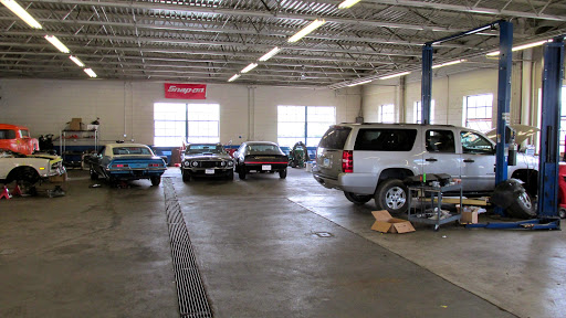 Auto Repair Shop «Damascus Motors», reviews and photos, 26100 Woodfield Rd, Damascus, MD 20872, USA