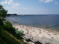 Photo de Pioneer Promenade protégé par des falaises