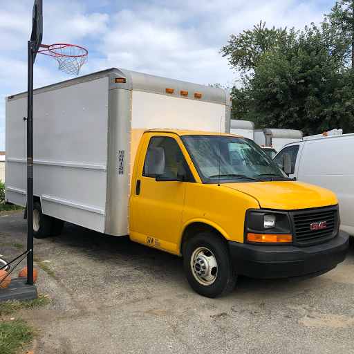 Motor Vehicle Dealer «Gordon Motor Cars LLC», reviews and photos, 510 Lancaster Ave, Malvern, PA 19355, USA