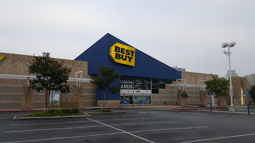 Electronics Store «Best Buy», reviews and photos, 3415 E Foothill Blvd, Pasadena, CA 91107, USA