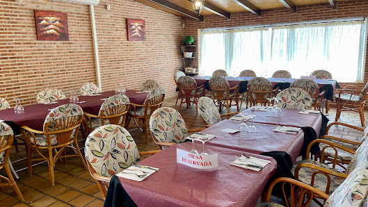 Restaurante Monte Pinos Av. de la Constitución, 81, 05250 El Hoyo de Pinares, Ávila, España