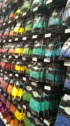 Office Supply Store «Staples», reviews and photos, 910 Wolcott St #13, Waterbury, CT 06705, USA