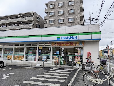 ファミリーマート 越谷西方店