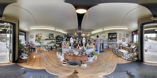 Florist «Fleur De Lis», reviews and photos, 460 Ocean St, South Portland, ME 04106, USA