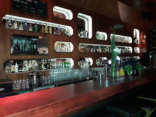 Belushi Martini Bar