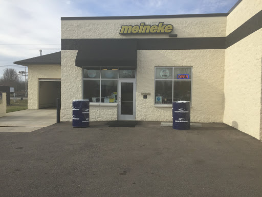 Auto Repair Shop «Meineke Car Care Center», reviews and photos, 925 Delaware Ave, Marysville, OH 43040, USA