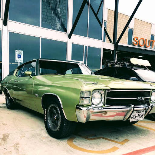Used Car Dealer «Southpoint Automotive LLC», reviews and photos, 6915 Interstate 35 Access Rd, San Antonio, TX 78224, USA