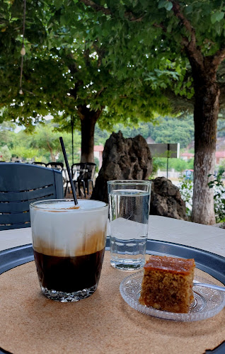 Ταβέρνα ο Βράχος Ανοιχτές ώρες