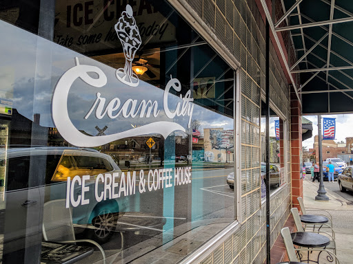 Cafe «Cream City Ice Cream & Coffee House», reviews and photos, 119 W Broad St, Cookeville, TN 38501, USA