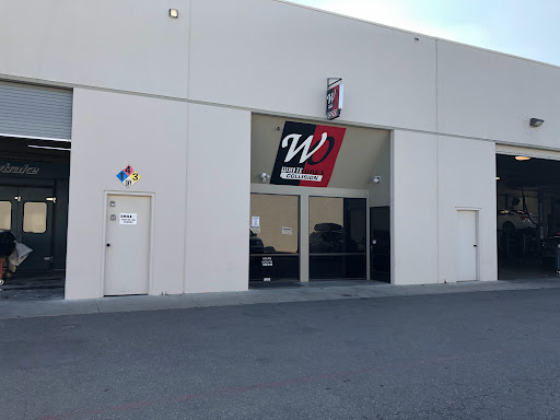 White Oaks Auto Body image