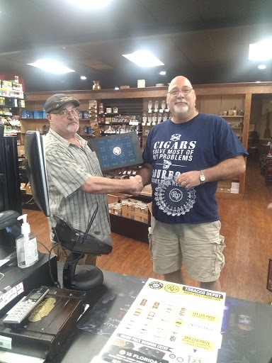 Tobacco Shop «Tobacco Depot», reviews and photos, 169 E Bloomingdale Ave, Brandon, FL 33511, USA