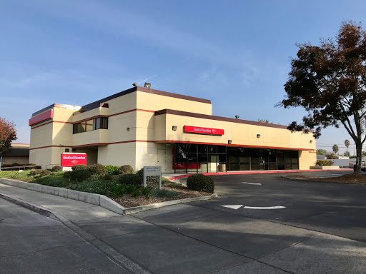 Bank of America (with Drive-thru ATM)