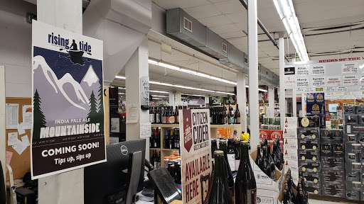 Liquor Store «Yankee Spirits», reviews and photos, 376 Main St, Sturbridge, MA 01566, USA