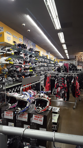 Motorcycle Parts Store «Cycle Gear», reviews and photos, 9128 Marshall Dr, Lenexa, KS 66215, USA