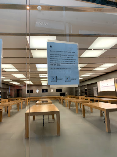 Computer Store «Apple Millenia», reviews and photos, 4200 Conroy Rd, Orlando, FL 32839, USA