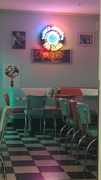 Atmosphère du Restaurant de hamburgers Little Rock Diner à Antibes - n°5