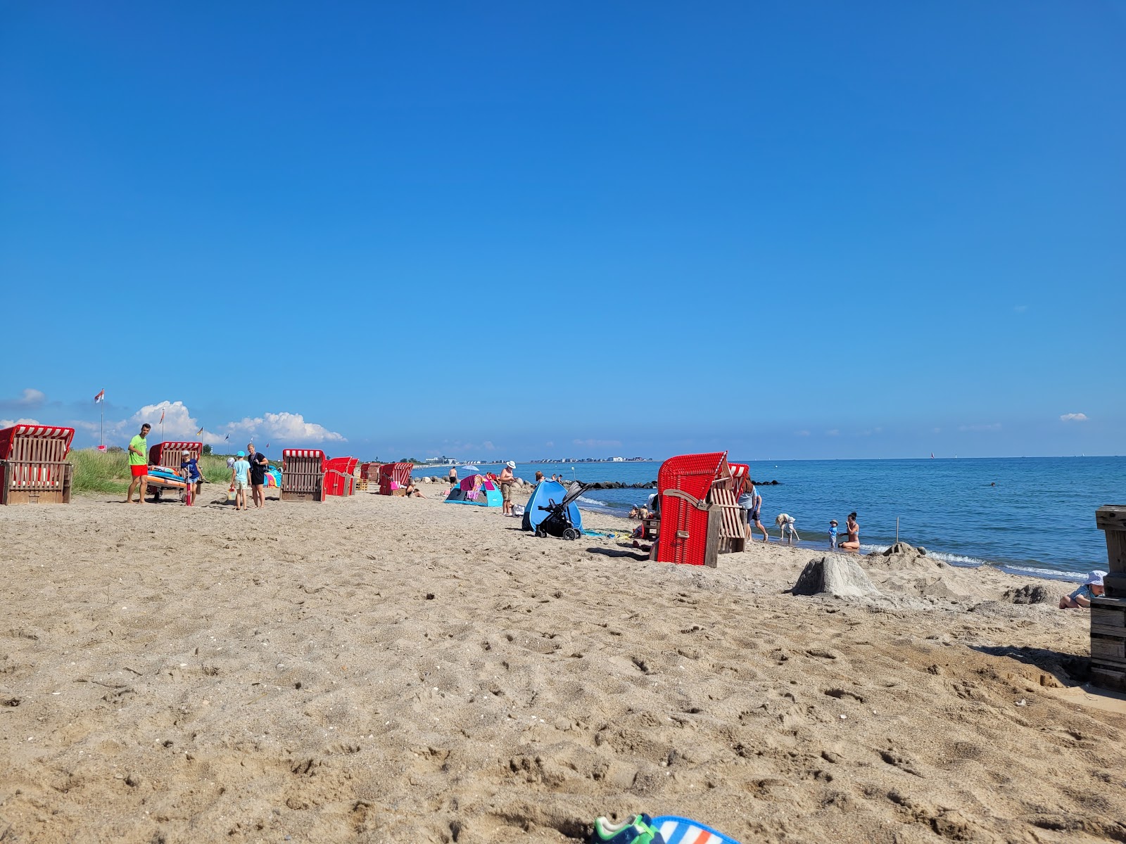 Foto di Spiaggia di Schonhagen e l'insediamento