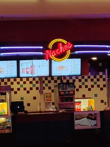 Movie Theater «Regal Cinemas Commerce Center 18», reviews and photos, 2399 US-1, North Brunswick Township, NJ 08902, USA