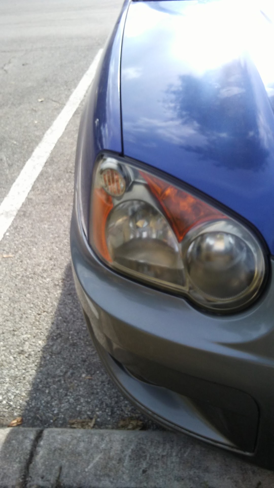 Sambos Windshield Repair and Headlight Restoration Service