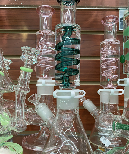 Vaporizer Store «27 Vape & Smoke», reviews and photos, 5268 S 27th St, Milwaukee, WI 53221, USA