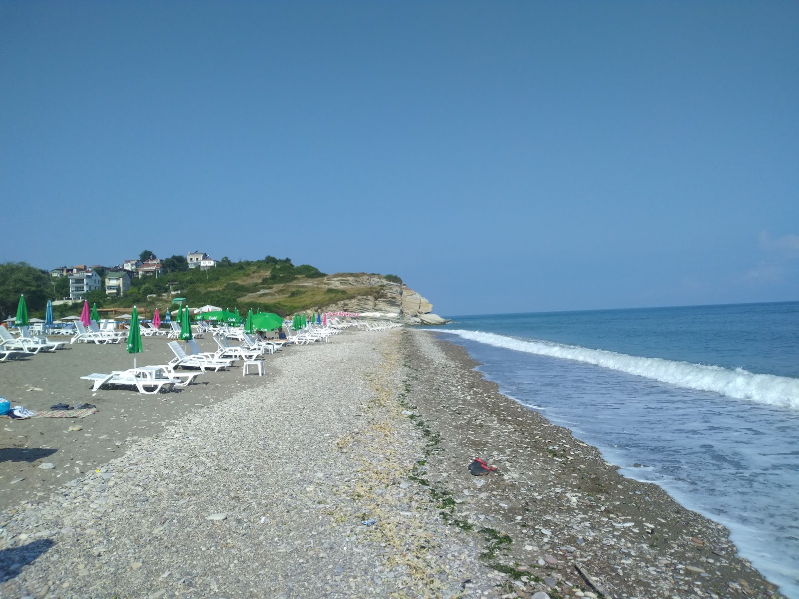 Degirmenagzi Plajı'in fotoğrafı - rahatlamayı sevenler arasında popüler bir yer