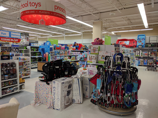 Shopping Mall «Dedham Mall», reviews and photos, 300 Providence Hwy, Dedham, MA 02026, USA