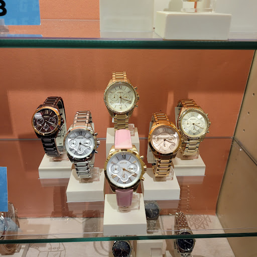Watch Store «Fossil Outlet Store», reviews and photos, 18521 Outlet Blvd #725, Chesterfield, MO 63005, USA