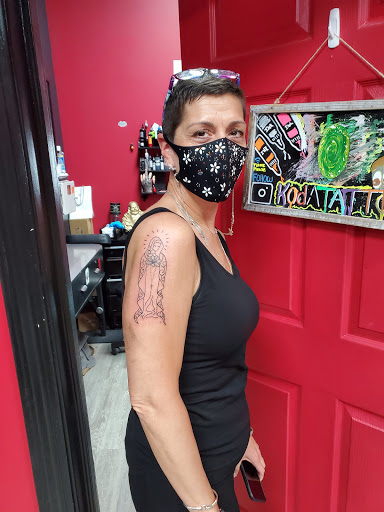 Tattoo Shop «True Art Tattoos, Inc», reviews and photos, 4118 Lorain Ave, Cleveland, OH 44113, USA
