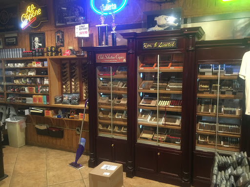 Tobacco Shop «Smoke Inn», reviews and photos, 801 Village Blvd #305, West Palm Beach, FL 33409, USA